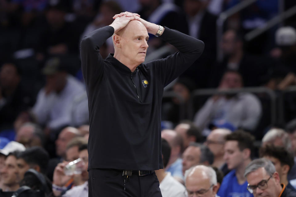 NBA playoffs: Officials admit they flubbed