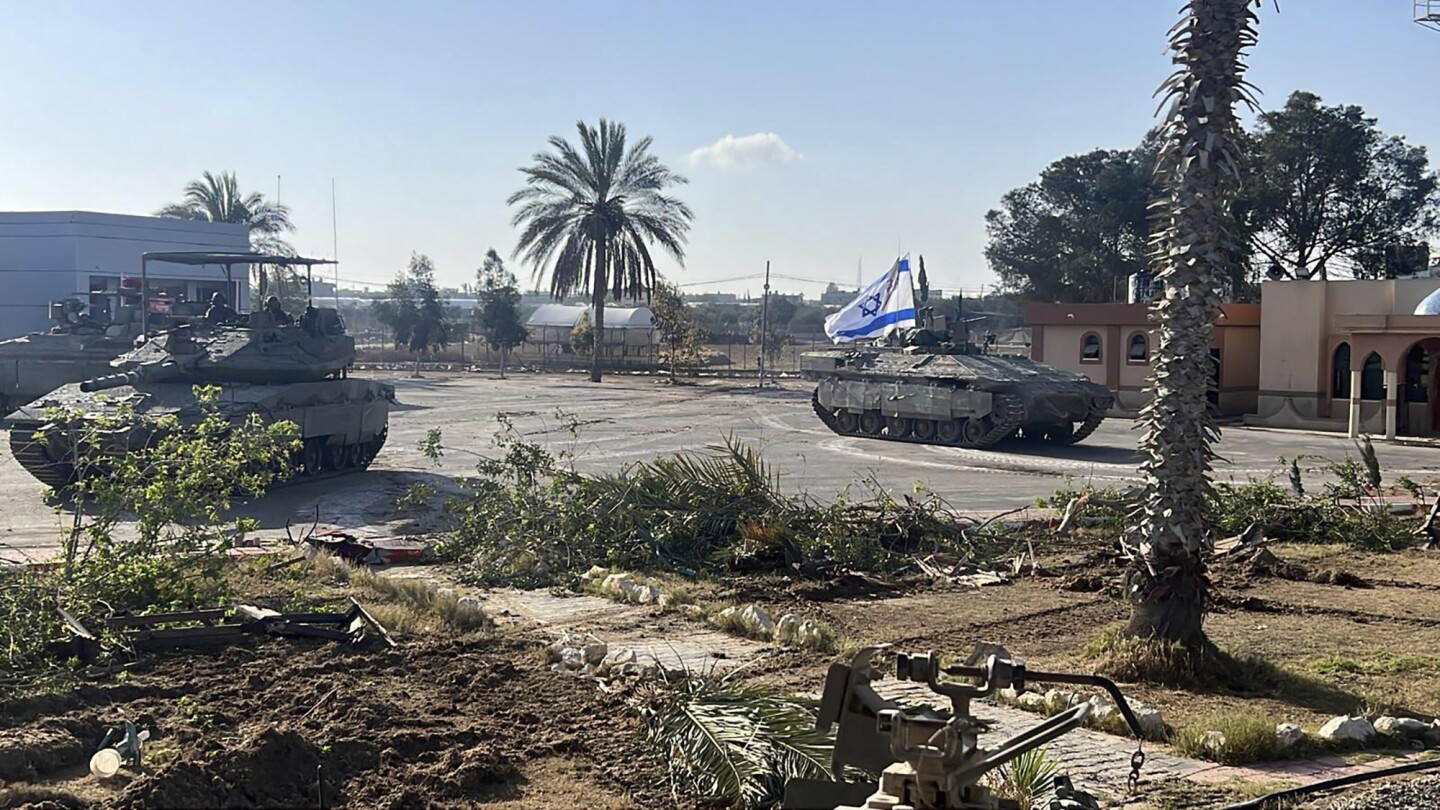Israeli forces take control of Gaza side of